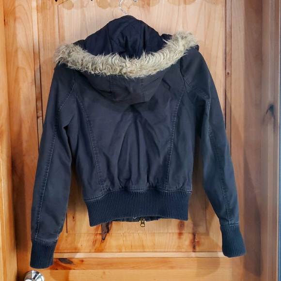 EUC! ROXY bomber with detachable faux fur hood - Picture 1 of 7